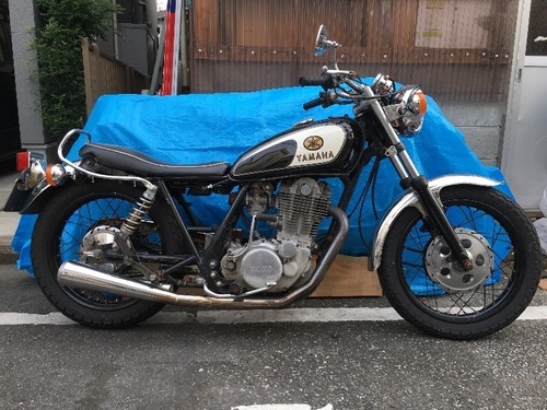 ヤマハ SR400