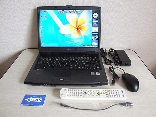 Fujitsu FMV-BIBLO NF/A75D 地デジ ノートパソコン