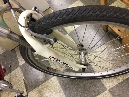 ルイガノ カスタム マウンテンバイク自転車 ホワイト アルミフレーム ルイガノ カスタム マウンテンバイク自転車 ホワイト アルミ