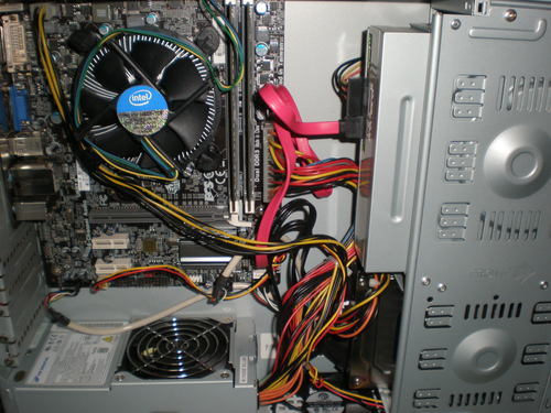 Btoデスクトップパソコン Frontier Windows7 64bit ねおち 南柏のpcパーツの中古あげます 譲ります ジモティーで不用品の処分