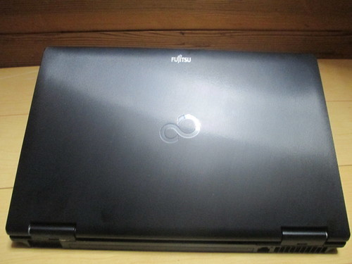 価格破壊/ノートPCの革命が来た！/☆新品 富士通LIFEBOOK A561D