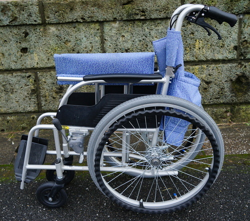 車いす譲ります