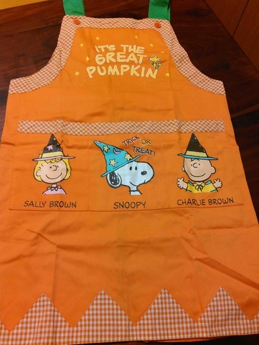 交渉中 スヌーピーのハロウィーンエプロン Kaori 横浜の生活雑貨の中古あげます 譲ります ジモティーで不用品の処分