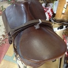 乗馬の鞍 中古品 10年以上保管していました。まだまだ使えます