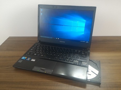 (お取引中)Core-i3 ﾒﾓﾘ4G HDD320G 搭載! 高速Windows10ノートPC Core-i3/4GB/320GB/DVD-RW/無線LAN/Libre Office [東芝 Dynabook R730]