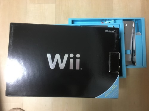 ★任天堂Wii　ブラック　本体　リモコン　ソフトのセット★