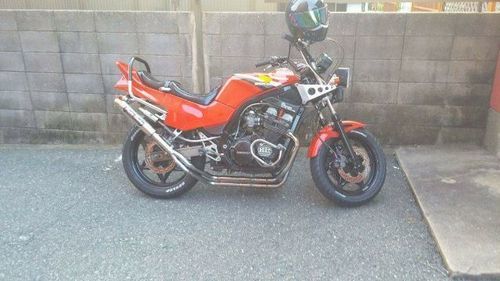 ホンダ CBR 400F