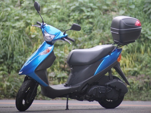 (終了)アドレスV125G　青　低走行　GIVIボックス付き　(一部配送地域有り)　原チャリ　安い　原付