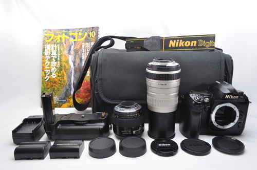 ★★★完売★★★　　バッグ＆グリップ付●極上美品●Nikon ニコン D100 Wレンズ★安心保証 #56