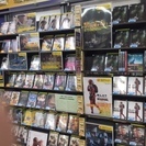 【未経験者歓迎】 ビデオインアメリカ須磨店　DVD・CD・コミック・トレカのレンタル・販売スタッフの募集！！の画像