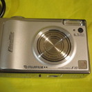 富士フィルム　デジタルカメラ　FinePix F10