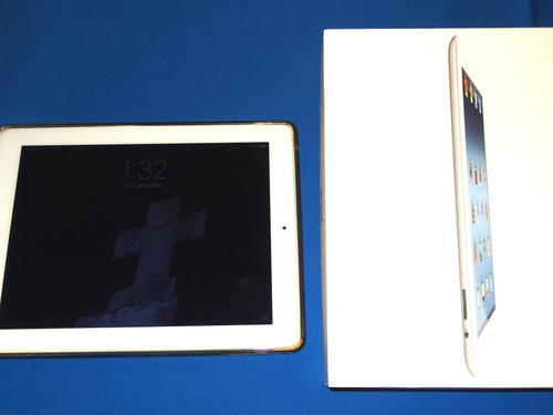 【決まりました】iPad (Retinaディスプレイモデル 第3世代) 64GB Wi-Fiモデル ホワイト