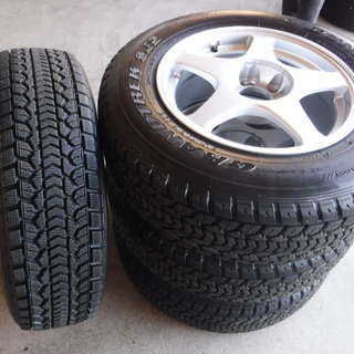 DUNLOP GranTrek スタッドレスタイヤ＆ホイール４本【中古】