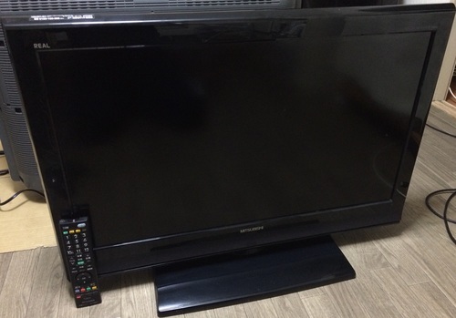 【ご成約済】32型　三菱・リアル　オートターン機能　薄型・軽量　省エネ　2010年製　ハイビジョン液晶テレビ　【LCD-32MX45】　激安配達あり♪
