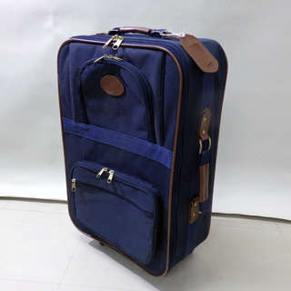 [終了しました] スーツケース(キャリーバッグ) 鞄　カラー：紺色