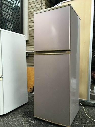 ナショナル 2ドア冷蔵庫 126L 人気のピンクカラー！