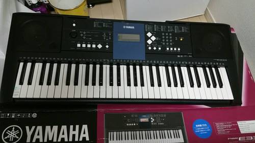 【中古】ヤマハ電子キーボード、良品