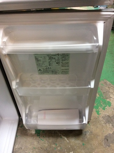 【送料無料】【2013年製】【激安】AQUA　冷蔵庫　AQR-141B(SB)-1