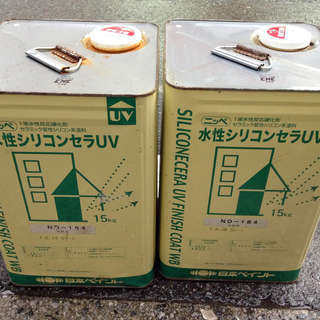 ニッペ★高級水性シリコン塗料２缶セット