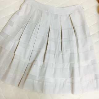 OFUON 白プリーツスカート size40