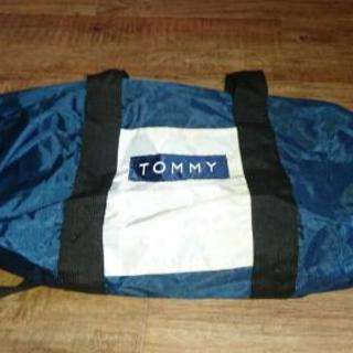 TOMMYのミニボストンバッグ