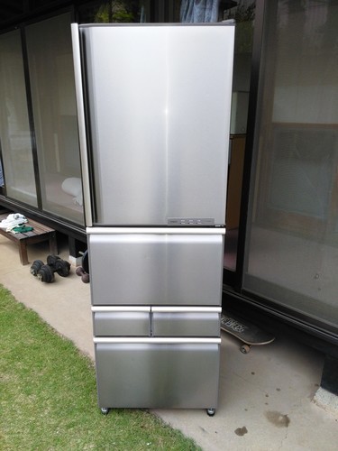 HITACHI　ノンフロン　大型冷蔵庫　395L　5ドア　2006年　高さ180　奥行62　幅60