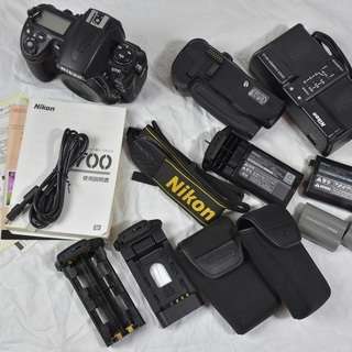 ニコン NIkon D700 ボディ + MB-D10・BL-3・MH-22・EN-EL4aなど、おまけ多数