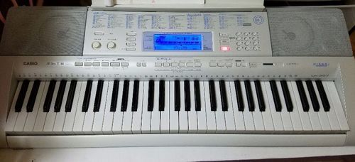 キーボード欲しい方。きれいです。