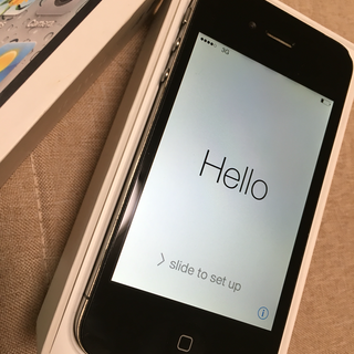 iPhone4s  16GB  本体