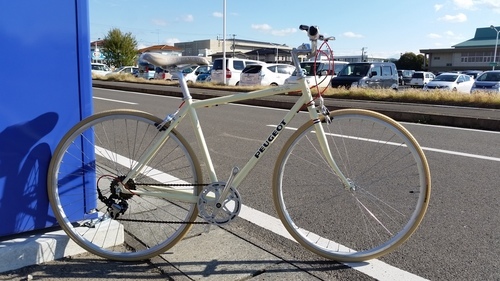 PEUGEOT　Paris Velo