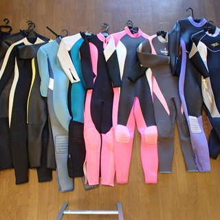 ウエットスーツ１１着　中古　