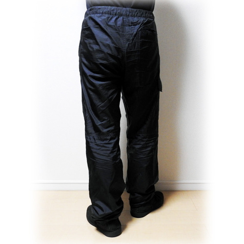 Uniqlo ユニクロ ウォームイージーカーゴパンツ 難有 黒 サイズs しん 新検見川のパンツ メンズ の中古 古着あげます 譲ります ジモティーで不用品の処分