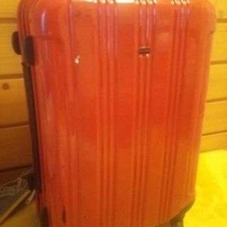 スーツケース 大 中古 赤色 お安くしました☆