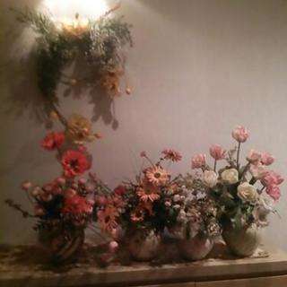 エミリオ ロバの造花