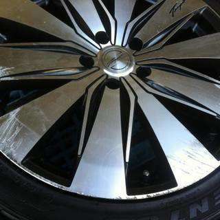 LAXARNY 19×8J 114.3 5穴 +45 245/40ZR19 4本