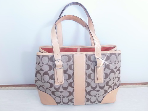 ★★ご存じCOACHの正規品、大切に保存していました。超美品です★★