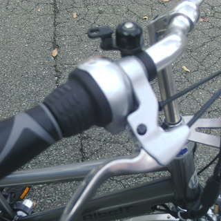 ブリヂストン　アルベルトe　信頼の国内メーカーです