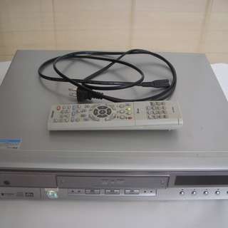 TOSHIBA RD-XS30 HDD&DVDレコーダー 