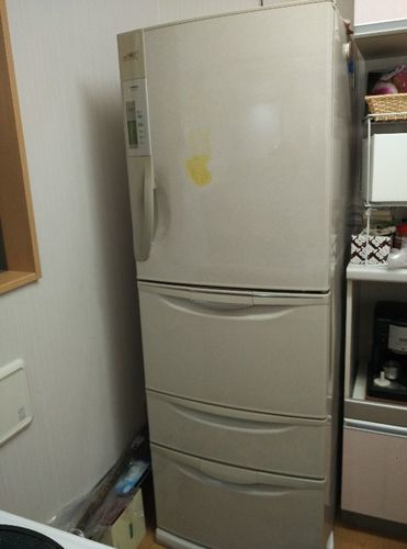 HITACHI 4ドア冷蔵庫