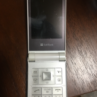 ソフトバンク 740sc 携帯電話ガラケー 白