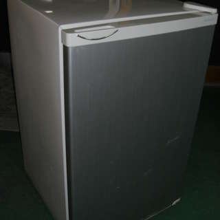 小型冷蔵庫７５L