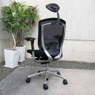 オカムラ　コンテッサ　ポリッシュ　ヘッドレスト付　ブラック 中古