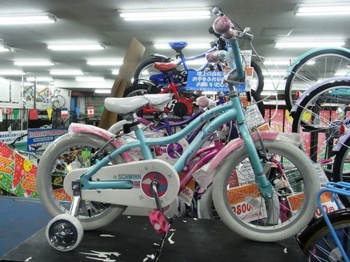 SCHWINN シュウイン　幼児向け自転車　リトルスターダスト　現品処分特価