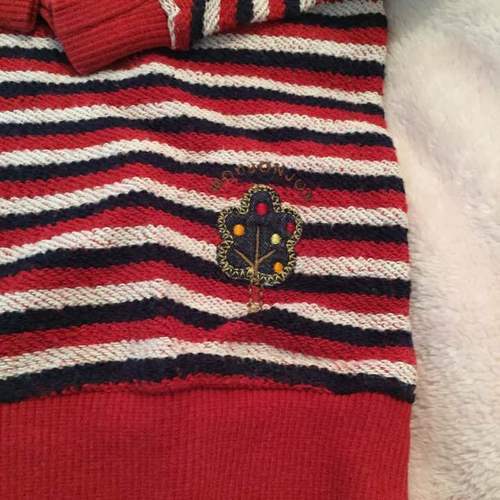 子供服モテかわmoujonjon トリコロールカラーパーカーサイズ95 いちご 京都のキッズ用品 子供服 の中古あげます 譲ります ジモティーで不用品の処分