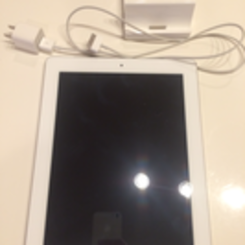 ＜値下げ＞★美品★ipad2 64GB ホワイト /3G+Wifiモデル