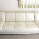 白ソファーベッド