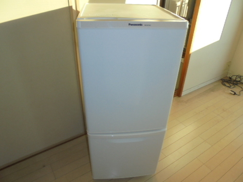 【取引終了】Panasonic　ノンフロン冷蔵庫　１３８Ｌ　２０１３年製