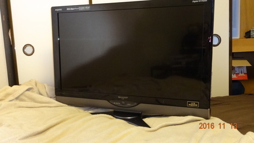 SAHRP液晶テレビLC-32SC1　中古