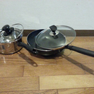 調理器具（フライパン、鍋、水切りボール）