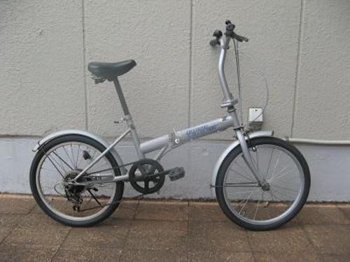 〔商談中〕折りたたみ自転車（２０インチ・外装６段・シルバー）